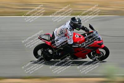 media/May-31-2025-Classic Track Day (Sat) [[da23ab3028]]/Group C/Session 4 (Turns 4 and 6)/